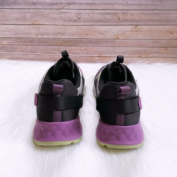 Timberland Men’s Solar Wave Low Taupe Mesh Sneakers - Picture 3 of 7